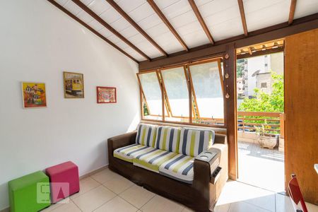 SALA de apartamento para alugar com 1 quarto, 70m² em Santa Rosa, Niterói