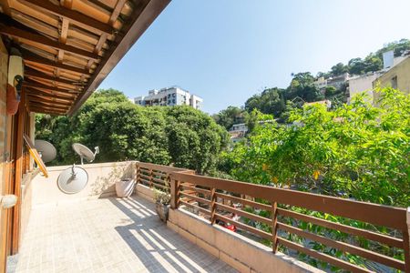 Apartamento para alugar com 70m², 1 quarto e sem vagaVARANDA