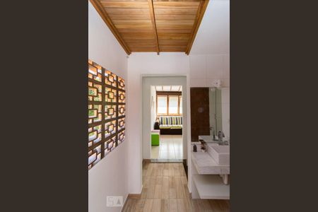 DETALHE CORREDOR de apartamento para alugar com 1 quarto, 70m² em Santa Rosa, Niterói