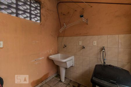 Casa à venda com 70m², 2 quartos e 1 vagaÁrea de Serviço