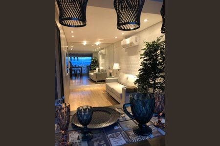 Sala de apartamento para alugar com 2 quartos, 50m² em Vila Bertioga, São Paulo