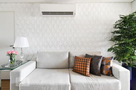 Sala de apartamento para alugar com 2 quartos, 50m² em Vila Bertioga, São Paulo
