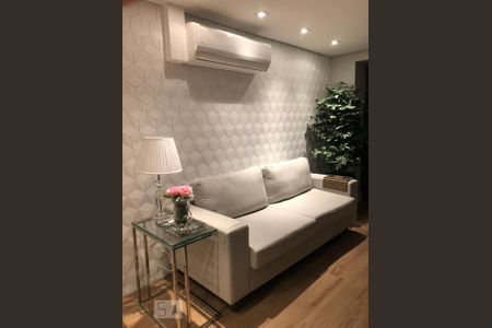Sala de apartamento para alugar com 2 quartos, 50m² em Vila Bertioga, São Paulo
