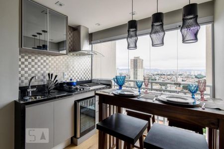 Varanda gourmet de apartamento para alugar com 2 quartos, 50m² em Vila Bertioga, São Paulo