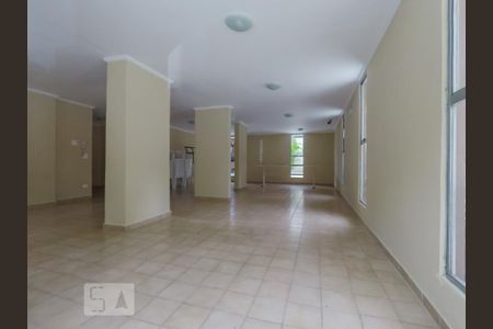 Apartamento para alugar com 96m², 2 quartos e 1 vagaÁrea comum - Salão de festas
