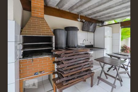 Apartamento para alugar com 96m², 2 quartos e 1 vagaÁrea comum - Churrasqueira
