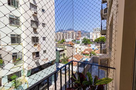 Sala vista  de apartamento à venda com 2 quartos, 65m² em Méier, Rio de Janeiro