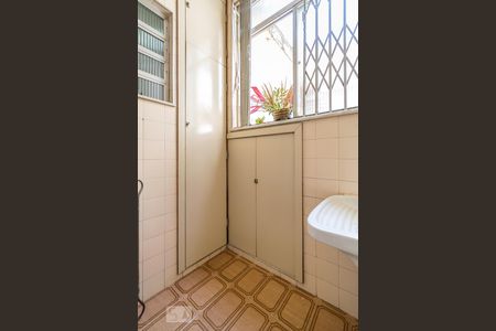 Apartamento à venda com 82m², 3 quartos e sem vagaÁrea de Serviço - Armário