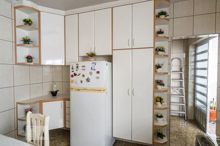 Cozinha de casa à venda com 3 quartos, 350m² em Parque São Jorge, São Paulo