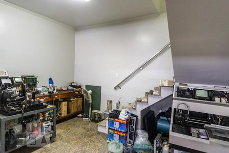 Casa à venda com 350m², 3 quartos e 4 vagas Casa à venda com 350m², 3 quartos e 4 vagasSalão