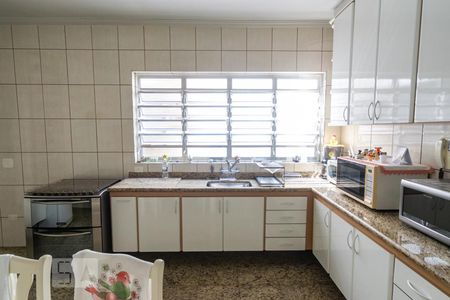 Cozinha de casa à venda com 3 quartos, 350m² em Parque São Jorge, São Paulo