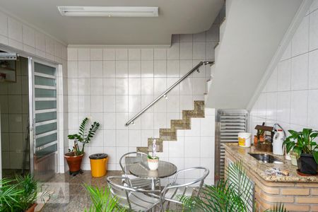 Casa à venda com 350m², 3 quartos e 4 vagas Casa à venda com 350m², 3 quartos e 4 vagasÁrea Externa