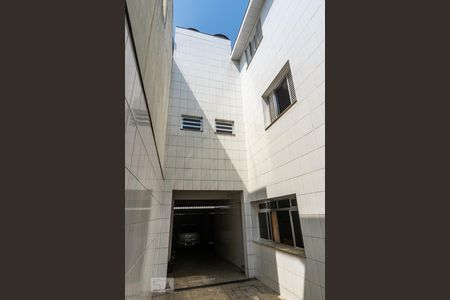 Casa à venda com 350m², 3 quartos e 4 vagas Casa à venda com 350m², 3 quartos e 4 vagasÁrea Externa