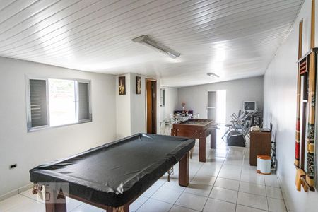 Casa à venda com 350m², 3 quartos e 4 vagas Casa à venda com 350m², 3 quartos e 4 vagasSalão