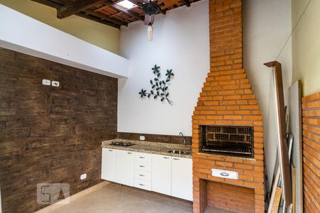 Casa à venda com 120m², 2 quartos e 1 vaga Casa à venda com 120m², 2 quartos e 1 vagaChurrasqueira