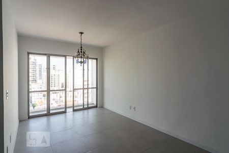 Sala de apartamento para alugar com 3 quartos, 105m² em Santo Antônio, São Caetano do Sul