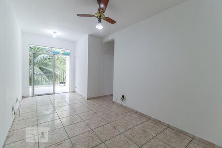 Sala de apartamento à venda com 3 quartos, 80m² em Freguesia (jacarepaguá), Rio de Janeiro