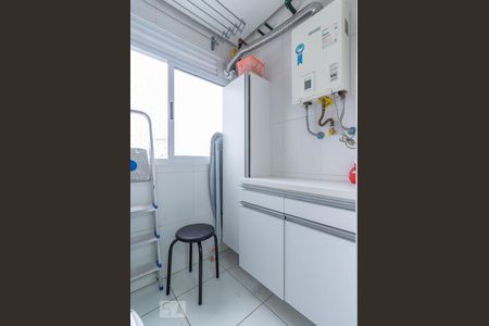 Apartamento à venda com 68m², 2 quartos e 2 vagas Apartamento à venda com 68m², 2 quartos e 2 vagasLavanderia