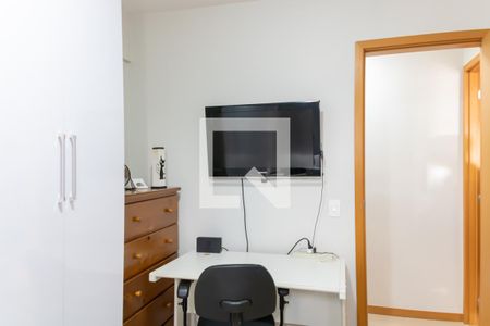 Apartamento para alugar com 70m², 2 quartos e 1 vagaQuarto 2