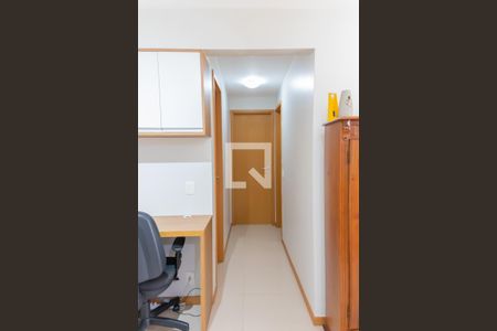 Corredor de apartamento para alugar com 2 quartos, 70m² em Cachambi, Rio de Janeiro