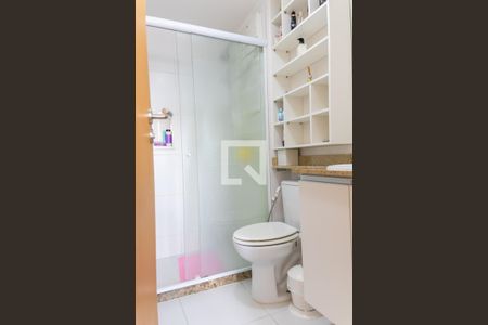 Apartamento para alugar com 70m², 2 quartos e 1 vagaBanheiro da Suíte