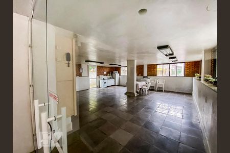 Apartamento para alugar com 47m², 1 quarto e 1 vagaSalao de Festa