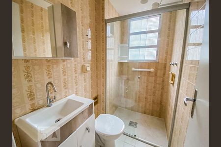 Banheiro de apartamento para alugar com 1 quarto, 47m² em Centro Histórico, Porto Alegre