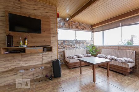 Casa à venda com 137m², 2 quartos e 2 vagasChurrasqueira