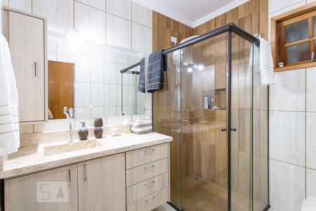 Casa à venda com 137m², 2 quartos e 2 vagasBanheiro