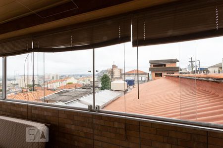 Casa à venda com 137m², 2 quartos e 2 vagasChurrasqueira