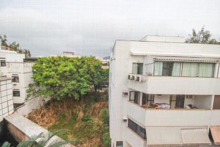 Apartamento à venda com 194m², 3 quartos e 3 vagasVista da Suíte 2