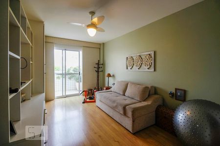 Apartamento à venda com 194m², 3 quartos e 3 vagasQuarto