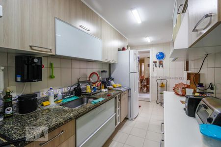 Apartamento à venda com 194m², 3 quartos e 3 vagasCozinha