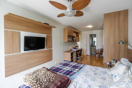 Apartamento à venda com 194m², 3 quartos e 3 vagasSuíte 1