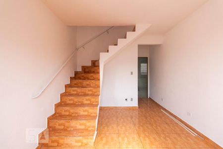 Sala de casa para alugar com 2 quartos, 60m² em Americanópolis, São Paulo