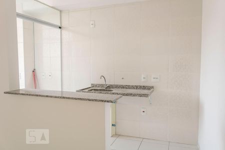 Cozinha de apartamento para alugar com 2 quartos, 50m² em Vila Bela Vista (zona Norte), São Paulo