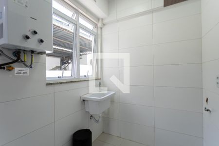 Apartamento para alugar com 63m², 2 quartos e 1 vagaÁrea de Serviço