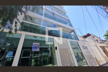 Apartamento para alugar com 63m², 2 quartos e 1 vagaFachada