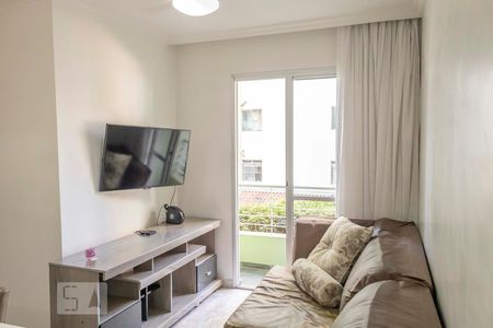 Sala de apartamento para alugar com 2 quartos, 57m² em Vila Amélia, São Paulo