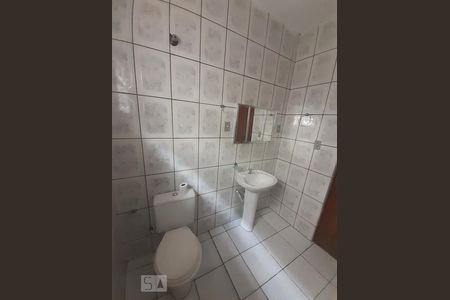 Banheiro de casa à venda com 2 quartos, 80m² em Bairro dos Casa, São Bernardo do Campo