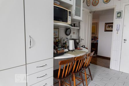 Apartamento à venda com 130m², 3 quartos e 1 vagaCozinha