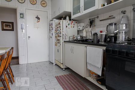 Apartamento à venda com 130m², 3 quartos e 1 vagaCozinha