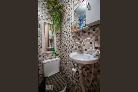 Banheiro 1 de casa à venda com 8 quartos, 150m² em Barra Funda, São Paulo
