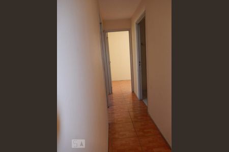 corredor de apartamento para alugar com 3 quartos, 82m² em Vila Andrade, São Paulo