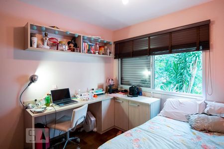 Apartamento à venda com 180m², 4 quartos e 1 vagaQuarto 2