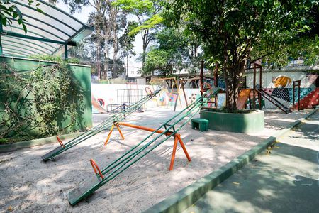 Apartamento à venda com 180m², 4 quartos e 1 vagaPlayground