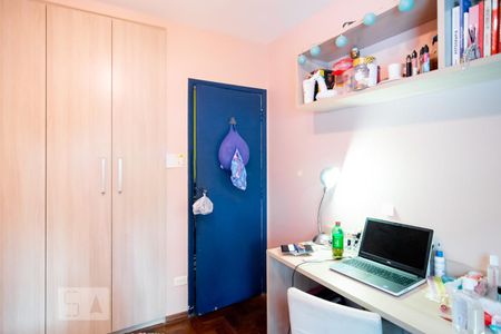 Apartamento à venda com 180m², 4 quartos e 1 vagaQuarto 2