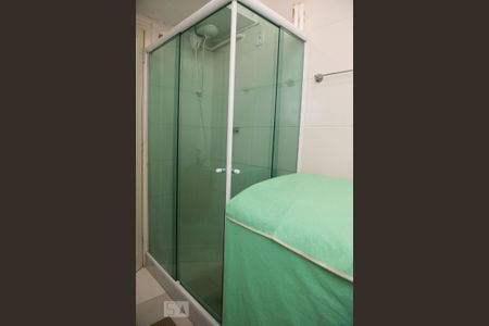 Banheiro de apartamento para alugar com 1 quarto, 38m² em Flamengo, Rio de Janeiro
