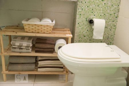 Banheiro de apartamento para alugar com 1 quarto, 38m² em Flamengo, Rio de Janeiro