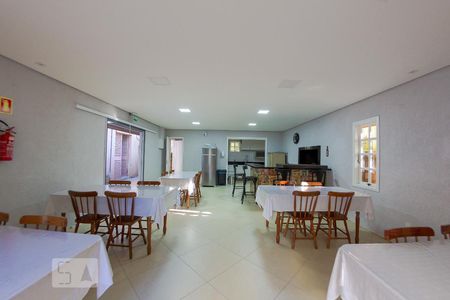 Apartamento à venda com 73m², 3 quartos e sem vagaÁrea comum - Salão de festas